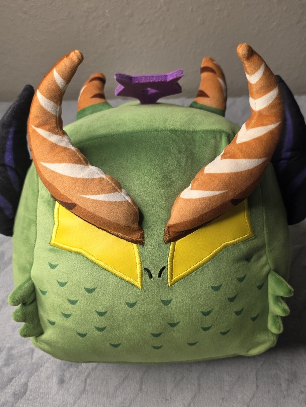 Blox Fruits Dragon Fruit Plushie 8 inches (NO DLC)